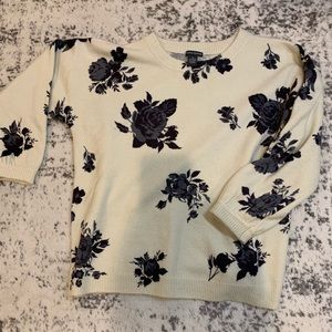 Oversized floral sweater